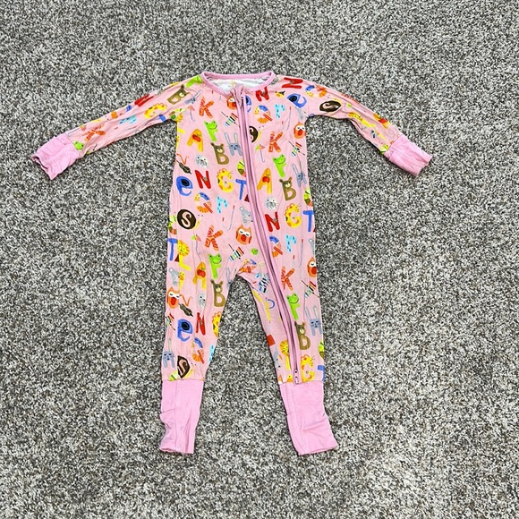 Little Sleepies Pajamas Little Sleepies Abc Zippy Size 62m Poshmark